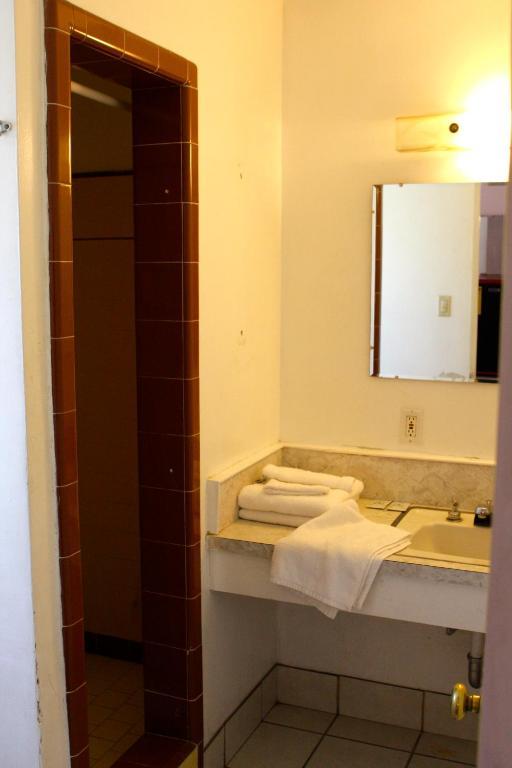 סן לואיס אוביספו Homestead Motel חדר תמונה